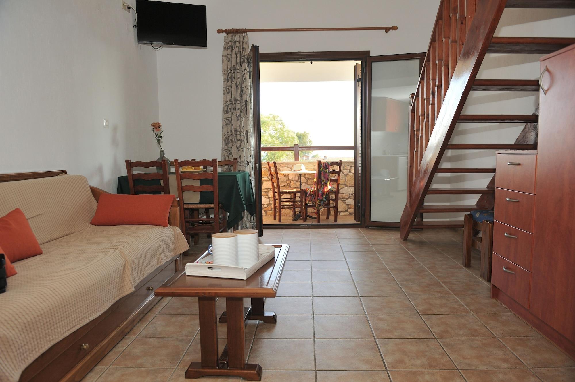 Maraki Apartahotel 3*