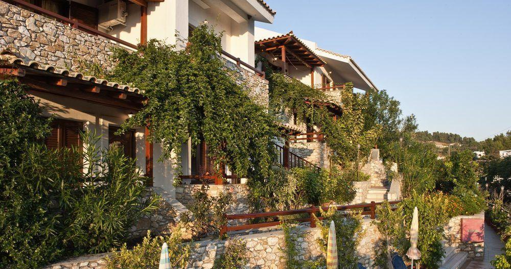 Maraki Apartahotel Platanias (Skiathos)