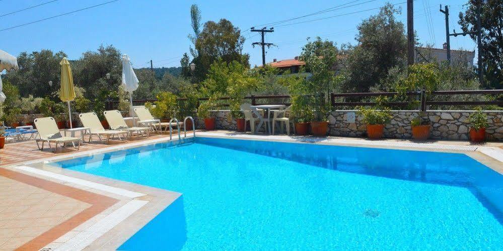 Maraki Apartahotel Platanias (Skiathos)