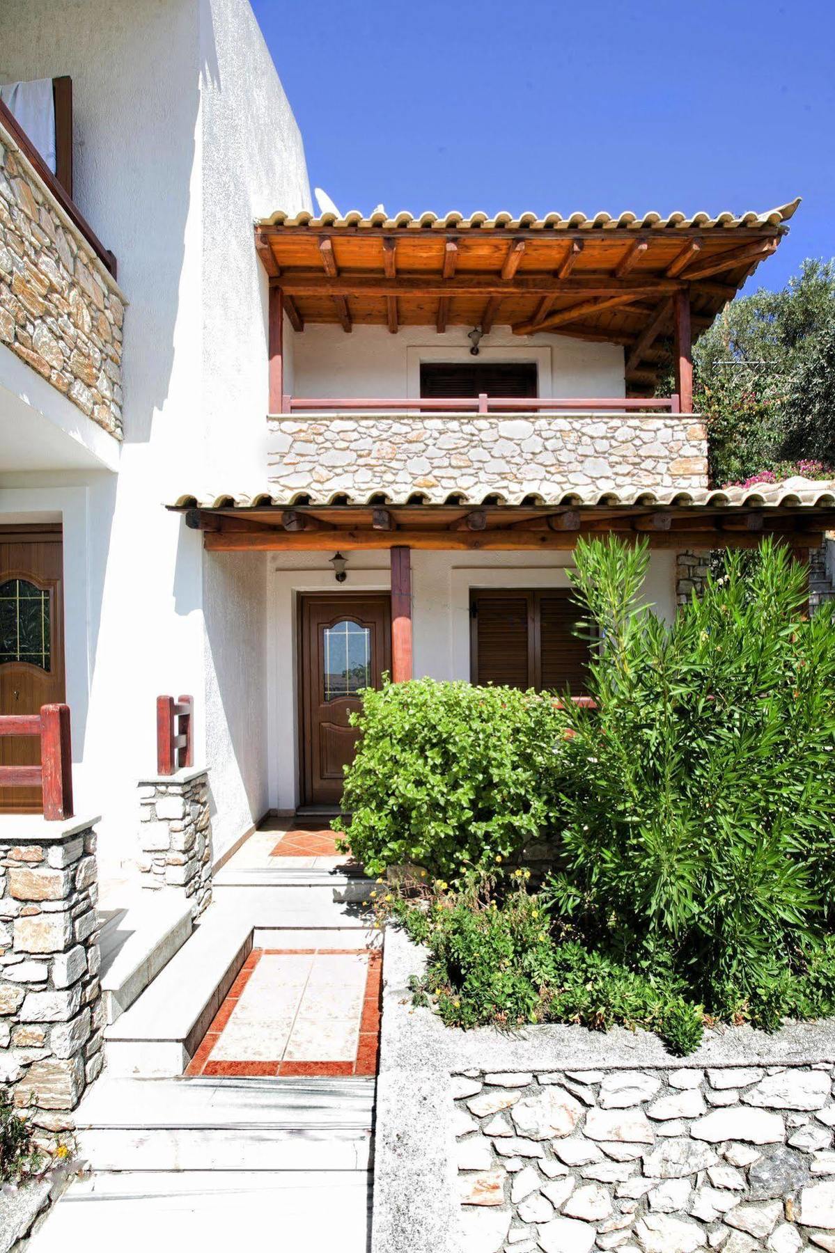 Maraki Apartahotel Platanias (Skiathos)