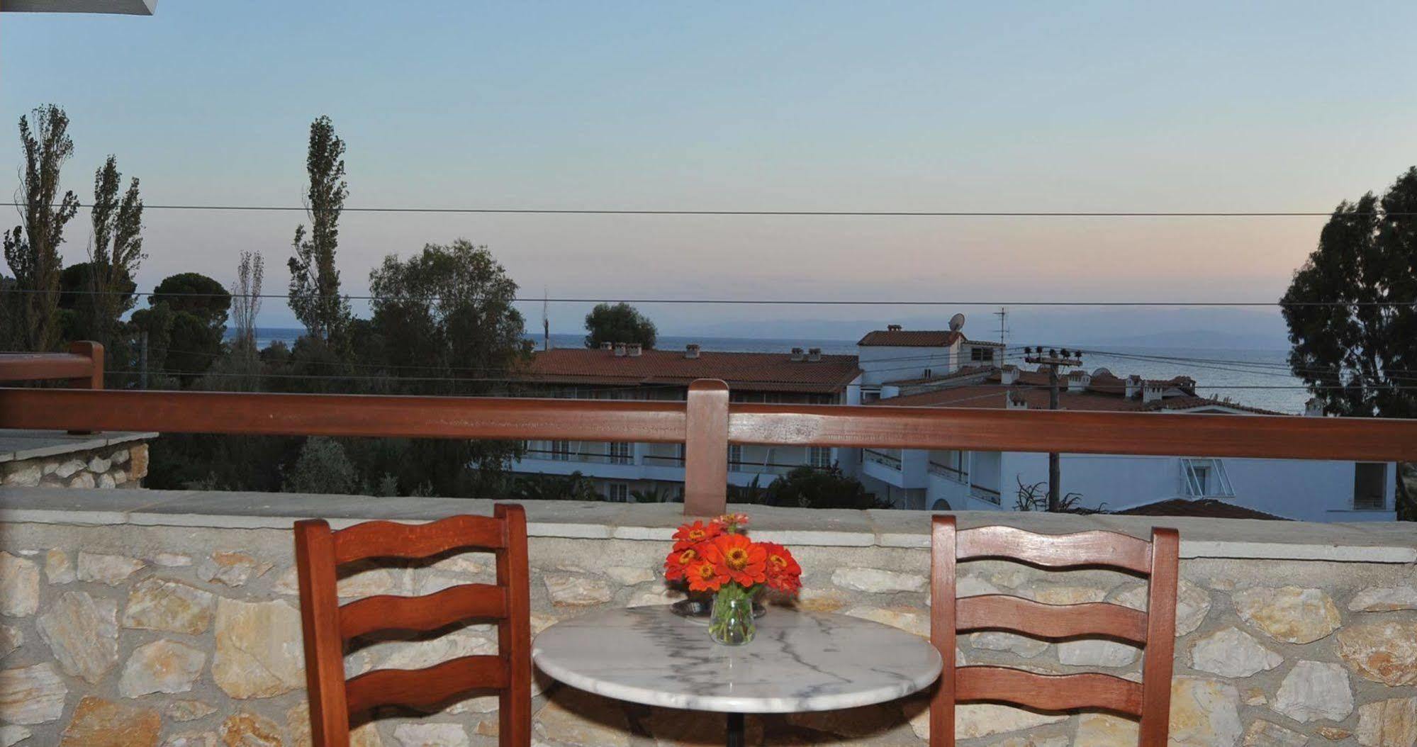 Maraki Apartahotel Platanias (Skiathos)