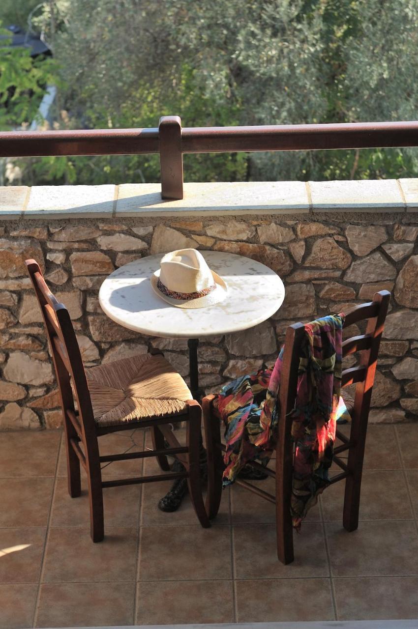 Maraki Apartahotel